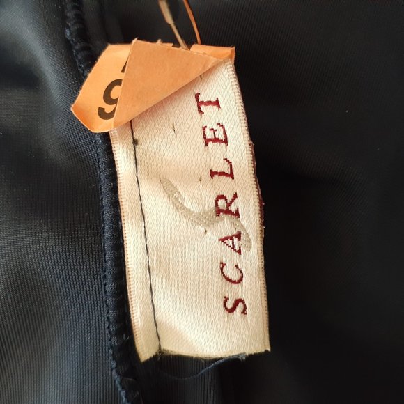 Robe de velour bleu navy taille 5, Scarlet - Picture 7 of 7